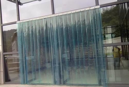 Linha de extrusão de folha de cortina macia de PVC transparente 1
