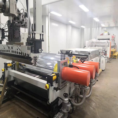 comprar Máquina de extrusão de placas PETG de paralelo de parafuso único para exibição de publicidade de gabinete online manufacture