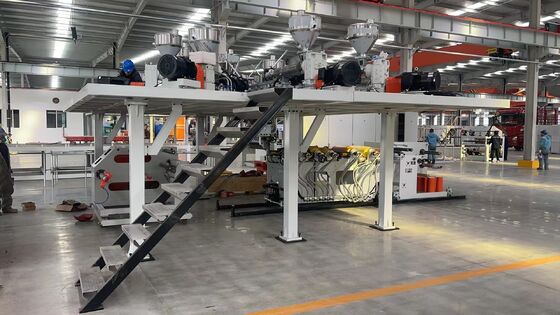 comprar GWELL PP-EVOH 5-7-11 camadas de alta linha de extrusão de folhas de barreira para termoformagem de recipientes de alimentos com 800-1500 mm de largura máquina de fabricação de copos de iogurte online manufacture