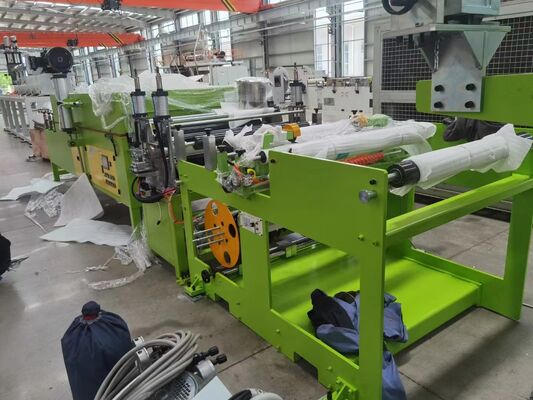 comprar Máquina Extrusora de Folha PP para Termoformagem Co-Extrusão de 4 Camadas com Largura de 800-1500mm e Saída de 300-700kg/H online manufacture