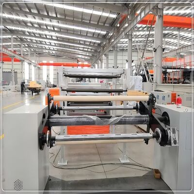comprar Linha de extrusão de folhas decorativas PETG com capacidade de saída de 400 kg/h, tamanho 1220*2440*1 mm e estrutura de três camadas G-A-G online manufacture