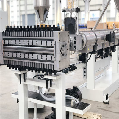 comprar Multiwall PP torna ôca a linha da extrusão da placa da seção usada para caixas de dobramento do fruto online manufacture