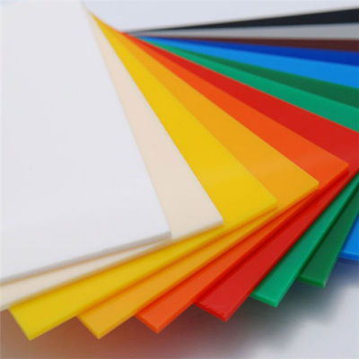 comprar Linha de extrusão de folhas de PVC de plástico duro transparente 350-550KG/H online manufacture